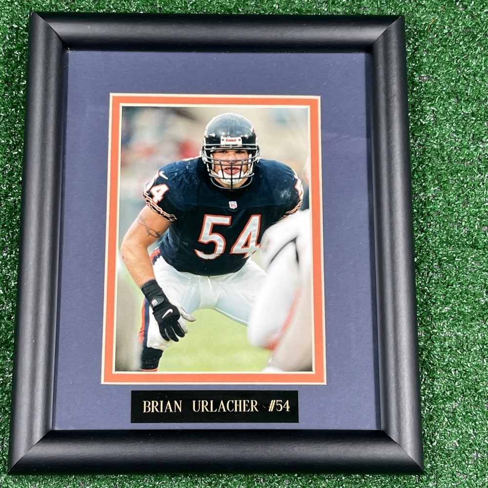 Brian‎ Urlacher #54 Chicago Bear Framed Mat Picture 11.5 x 9.5